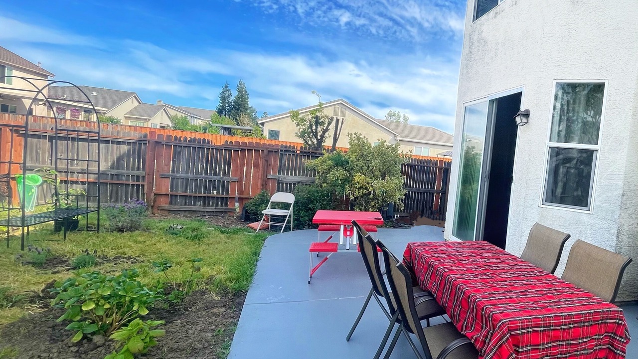 Photo of Outdoor in Elk Grove