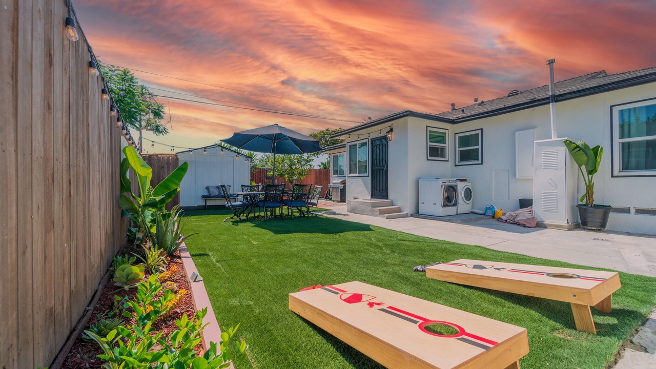 Photo of Outdoor in Compton