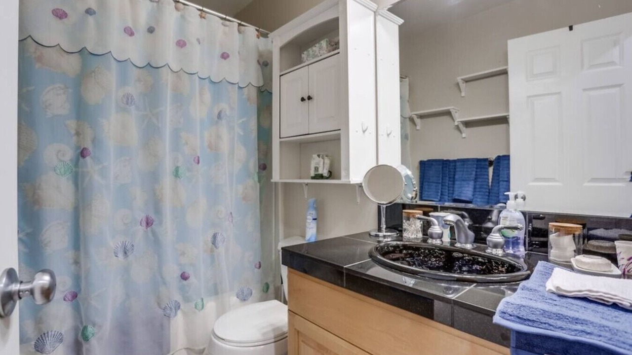 Photo of Bathroom in Kit Carson