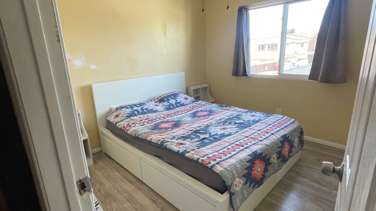 Photo of Bedroom in Anaheim Colony Historic District