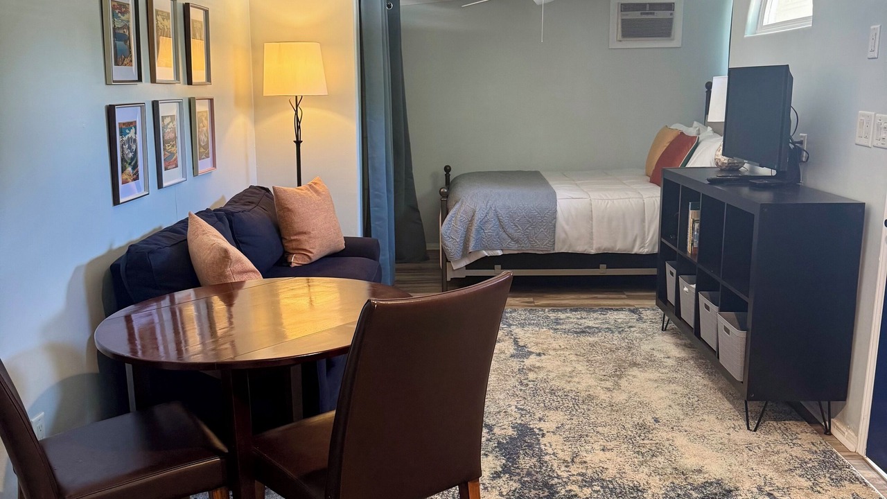 Photo of Bedroom in Agua Dulce