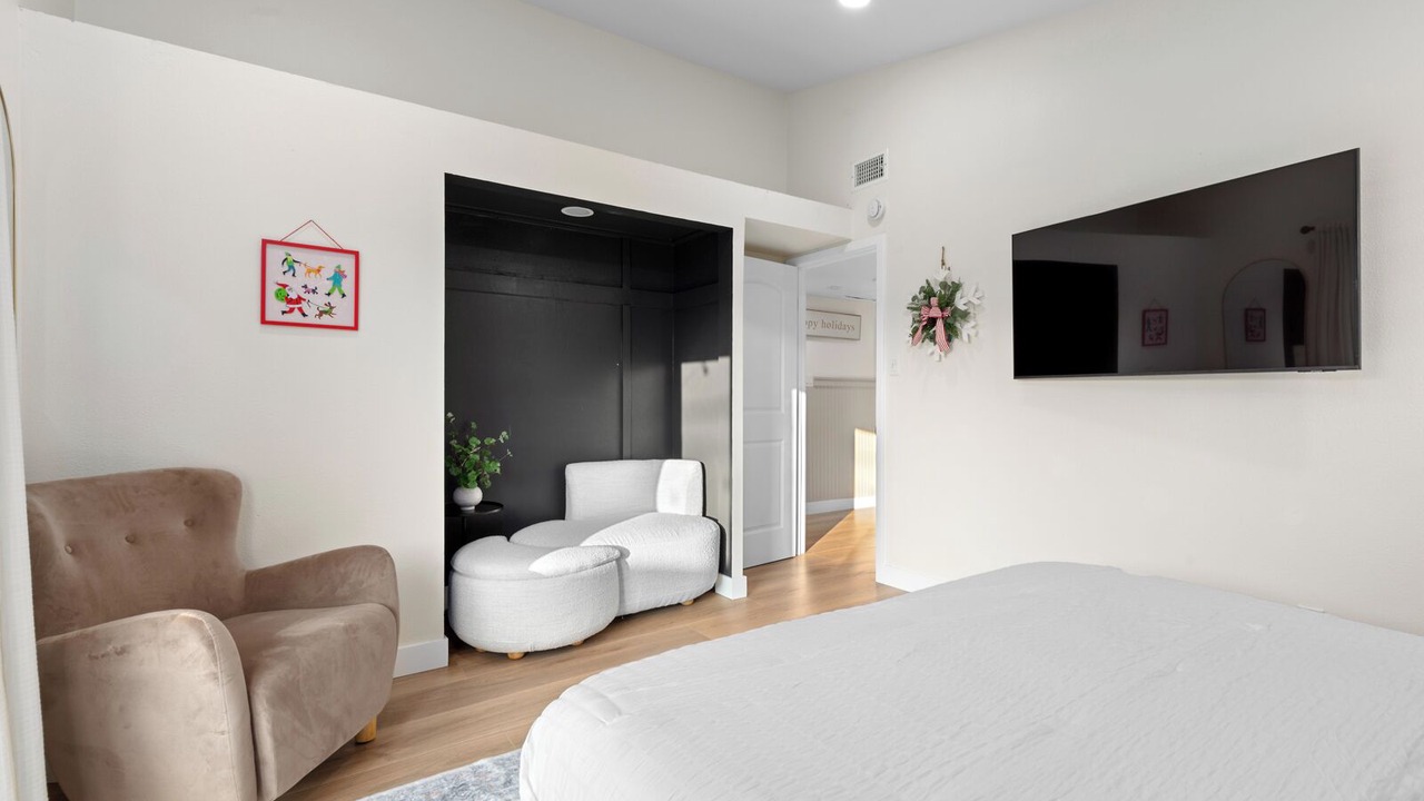 Photo of Bedroom in Southwest Anaheim