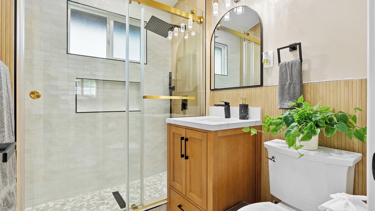Photo of Bathroom in Southwest Anaheim