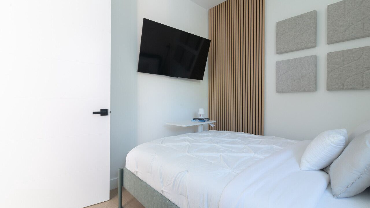 Photo of Bedroom in North Hollywood