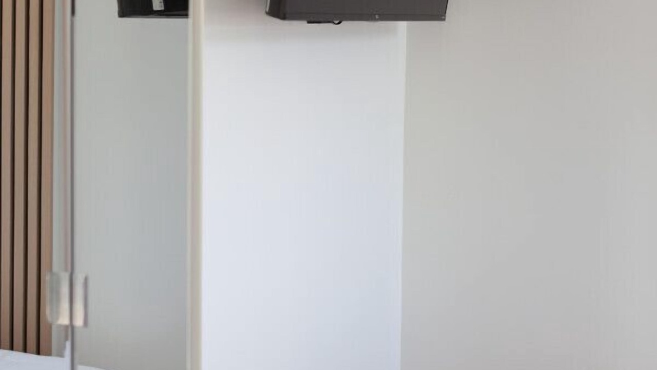 Photo of Bedroom in NoHo Arts District