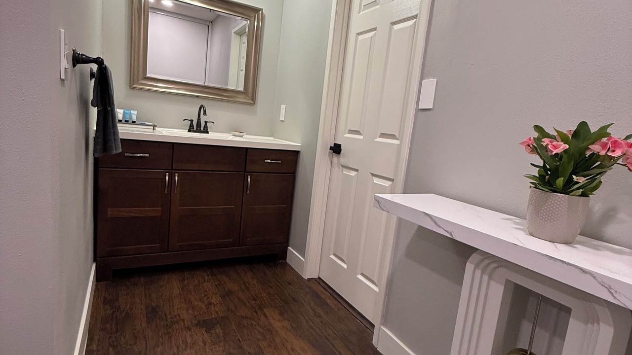 Photo of Bathroom in Duarte