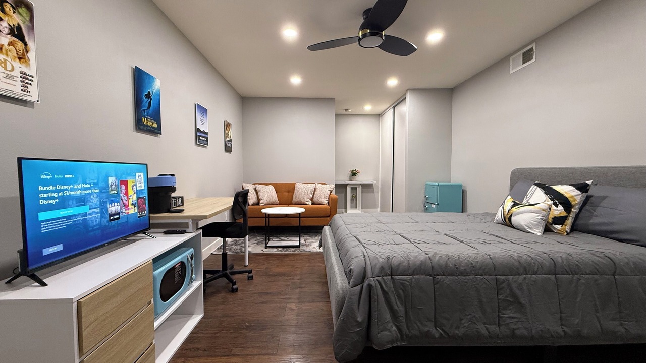 Photo of Bedroom in Duarte