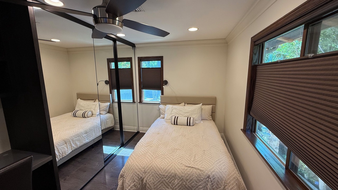 Photo of Bedroom in Calabasas