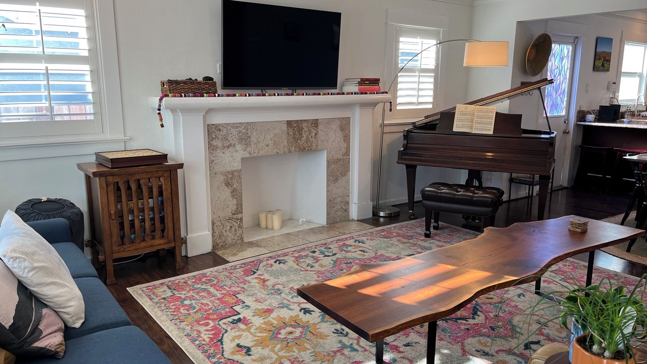 Photo of Livingroom in Park Mesa Heights