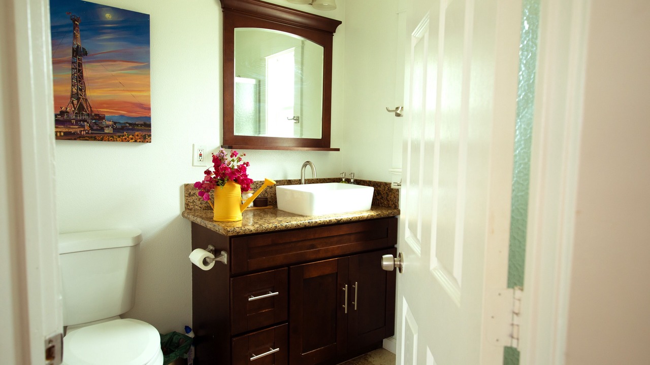 Photo of Bathroom in Park Mesa Heights