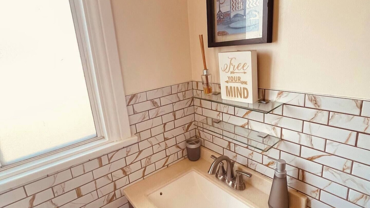 Photo of Bathroom in View Park-Windsor Hills