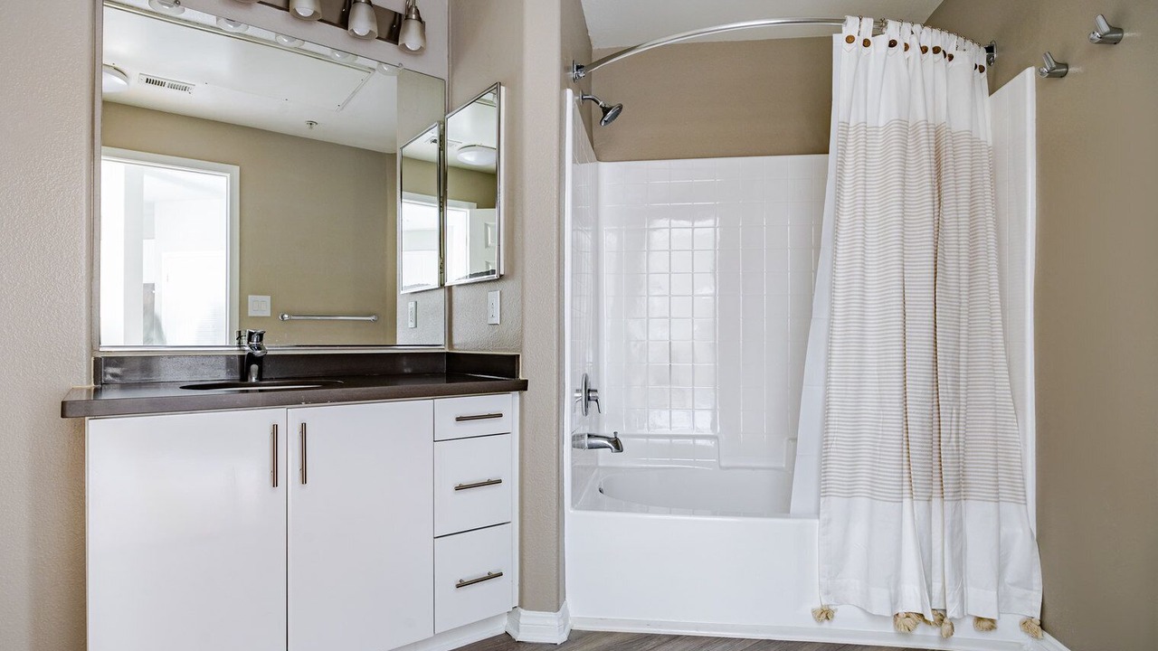 Photo of Bathroom in Pasadena