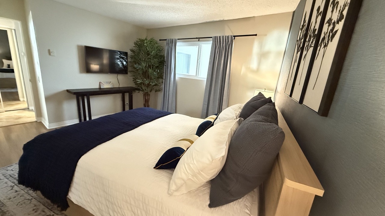Photo of Bedroom in Redondo Beach