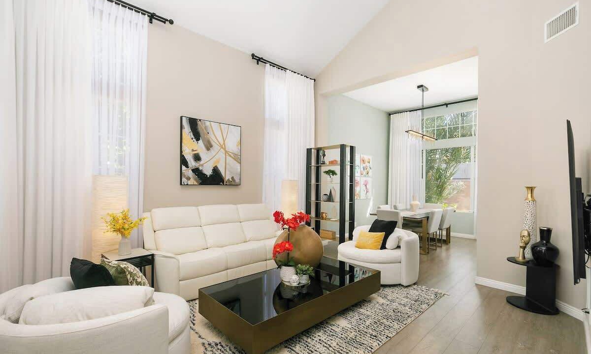 Photo of Livingroom in Rowland Heights
