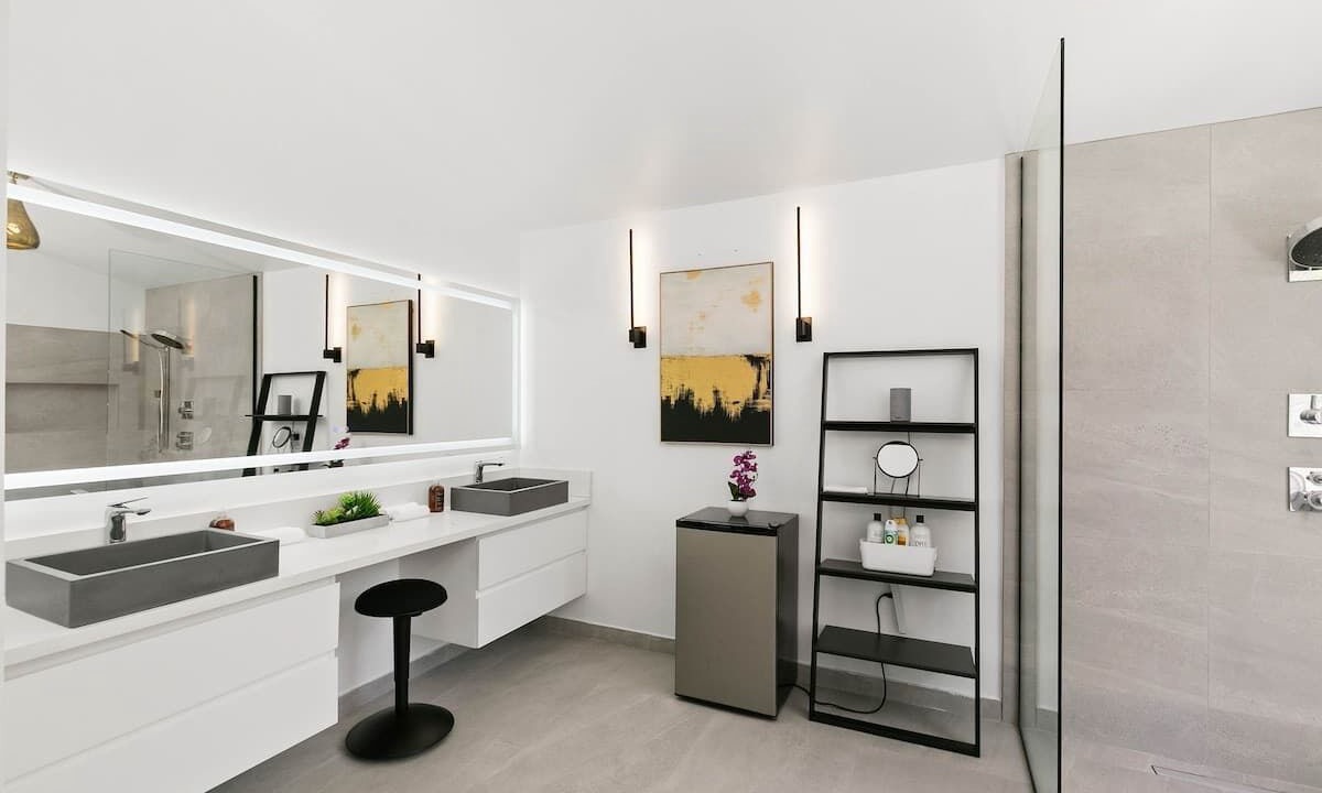 Photo of Bathroom in Rowland Heights