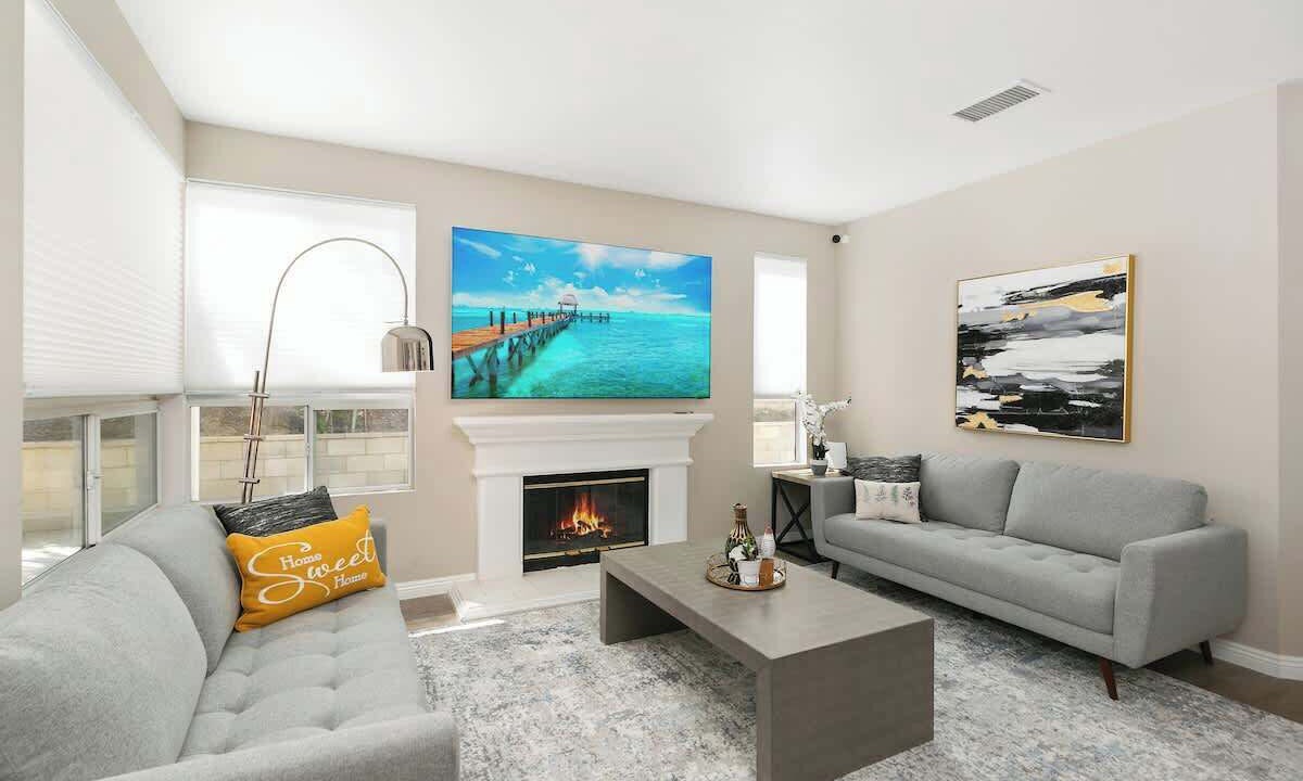 Photo of Livingroom in Rowland Heights