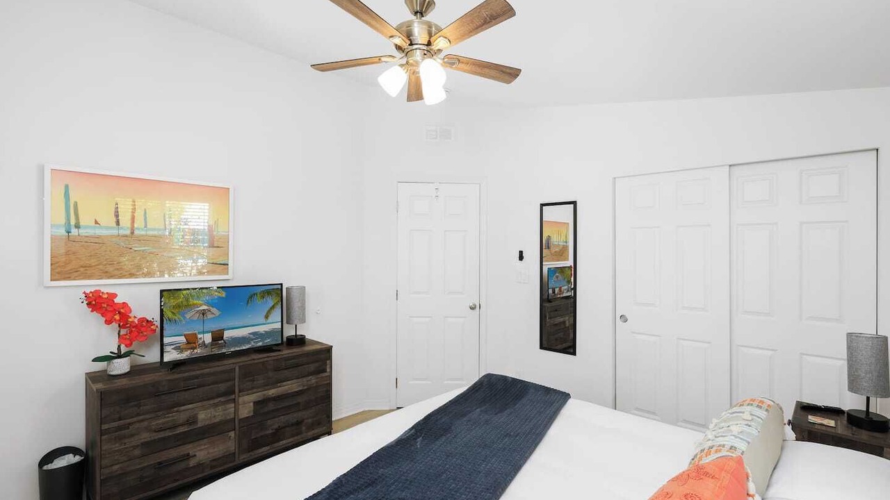 Photo of Bedroom in Norwalk