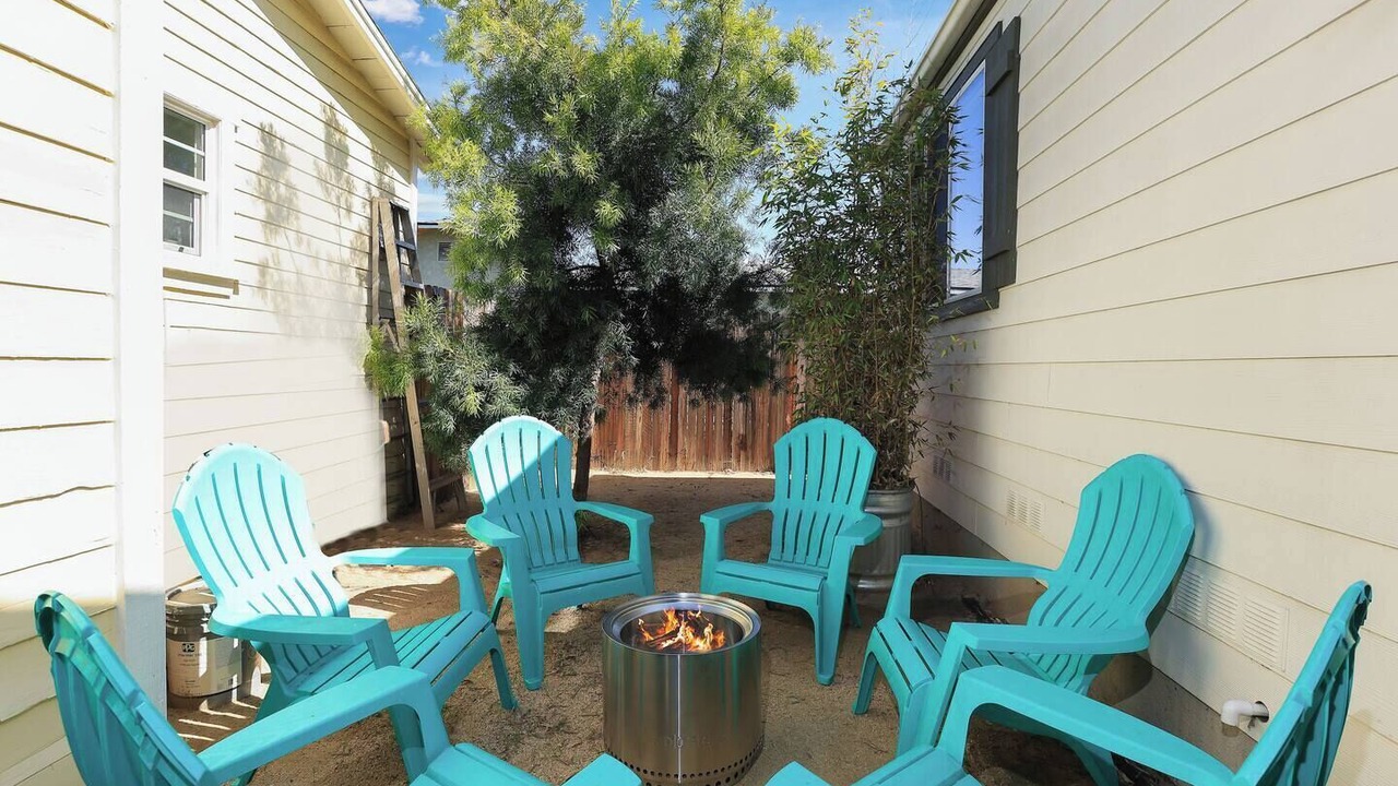 Photo of Patio Balcony in Norwalk