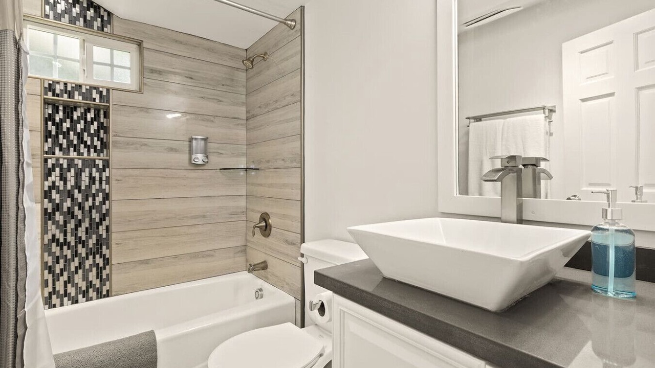 Photo of Bathroom in Eastside