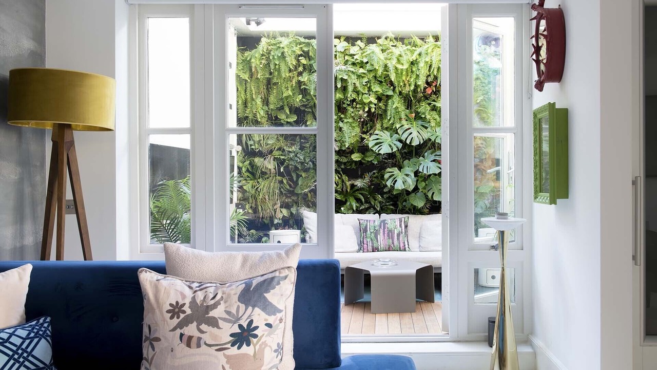 Photo of Outdoor in Royal Borough of Kensington and Chelsea