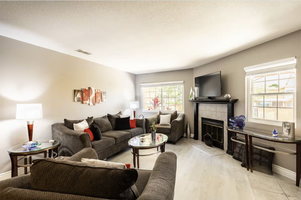 Photo of Livingroom in Rancho Cucamonga