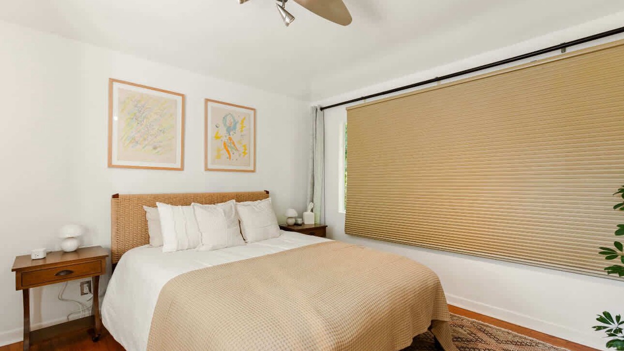 Photo of Bedroom in Beverly Grove