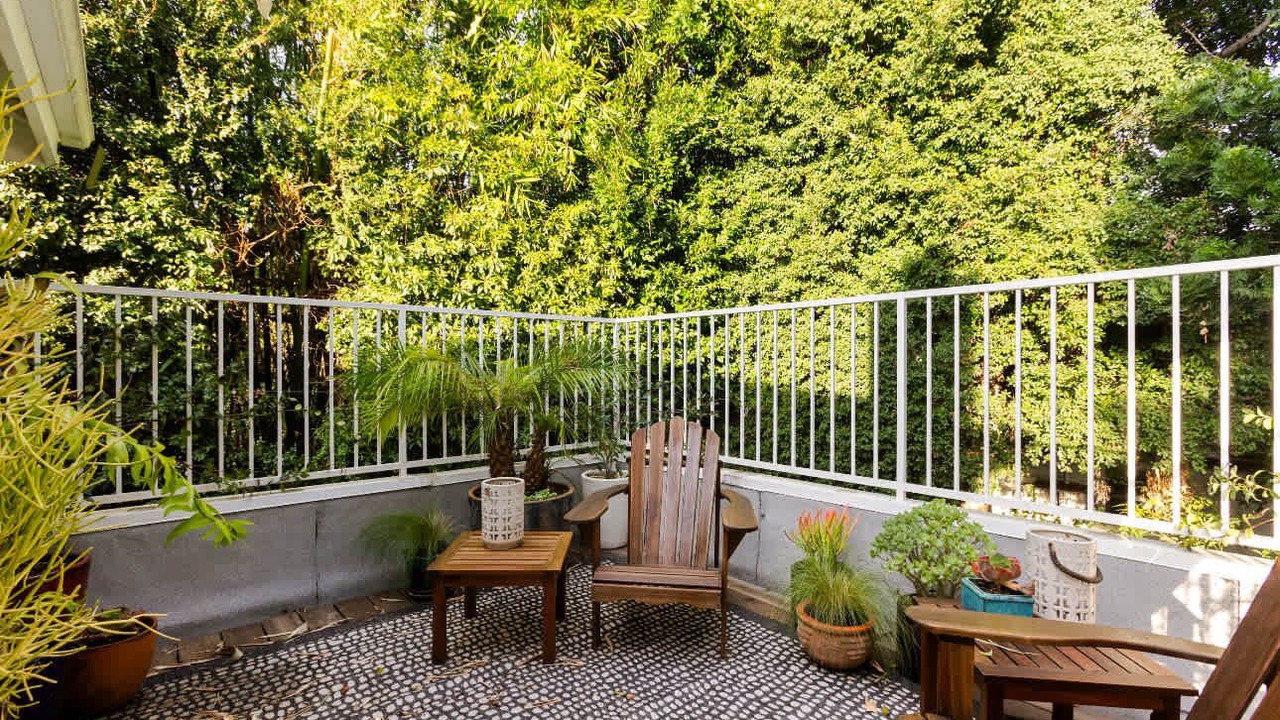 Photo of Outdoor in Beverly Grove