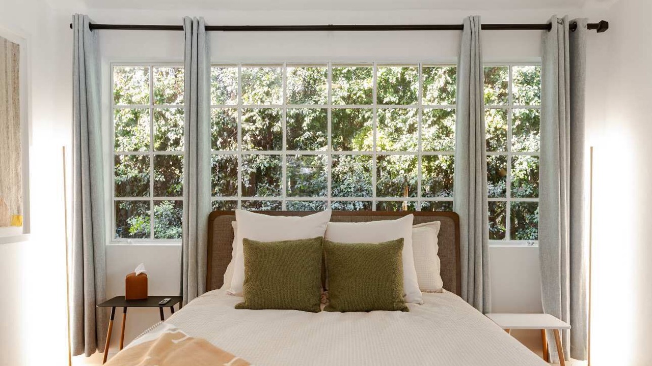 Photo of Bedroom in Beverly Grove