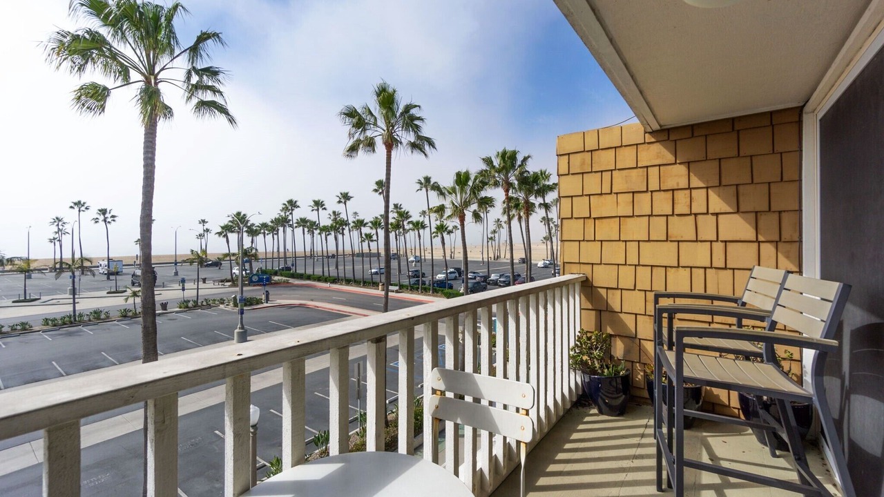 Photo of Patio Balcony in Newport Beach