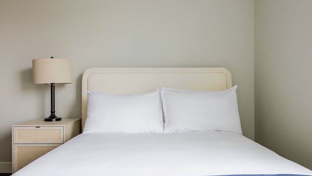 Photo of Bedroom in NoHo Arts District