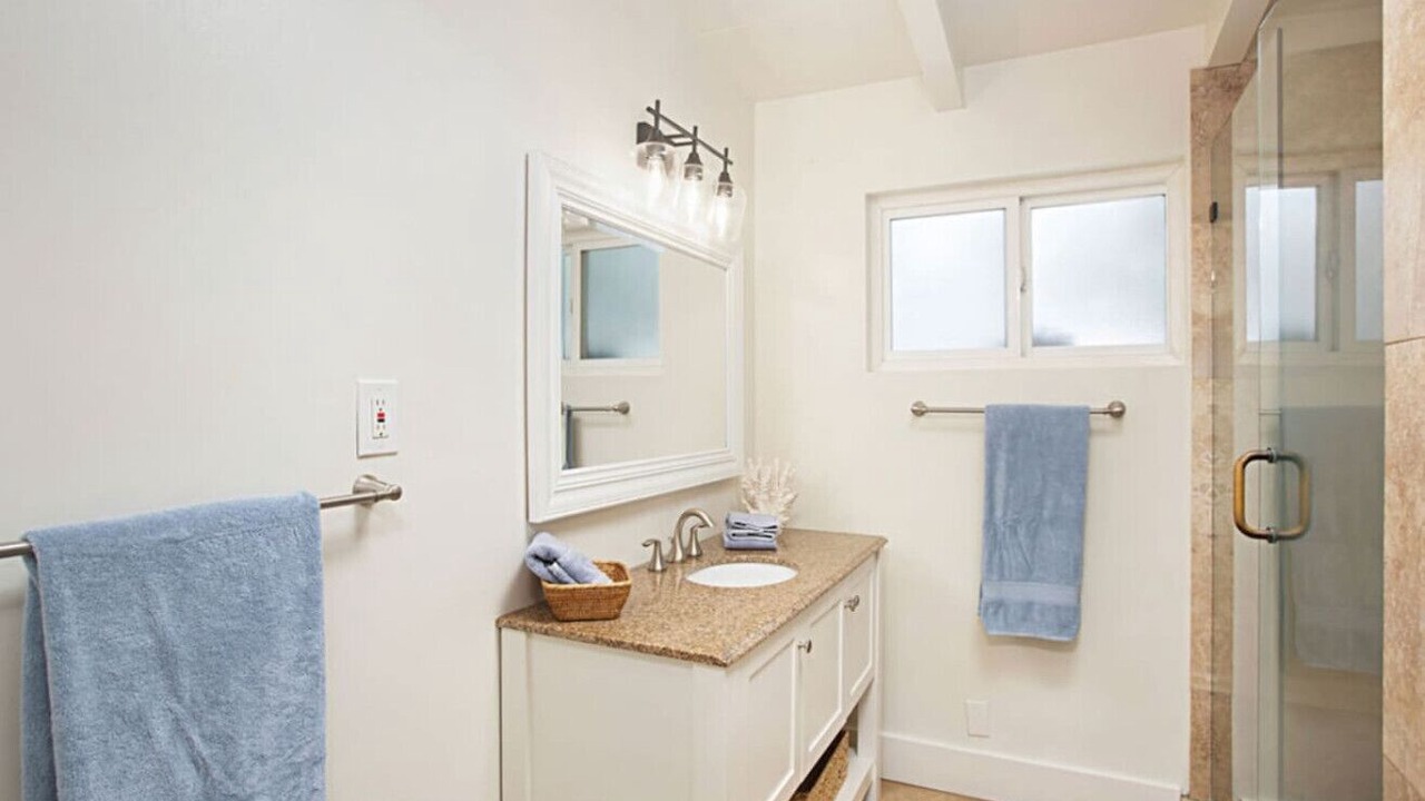 Photo of Bathroom in Oceanside