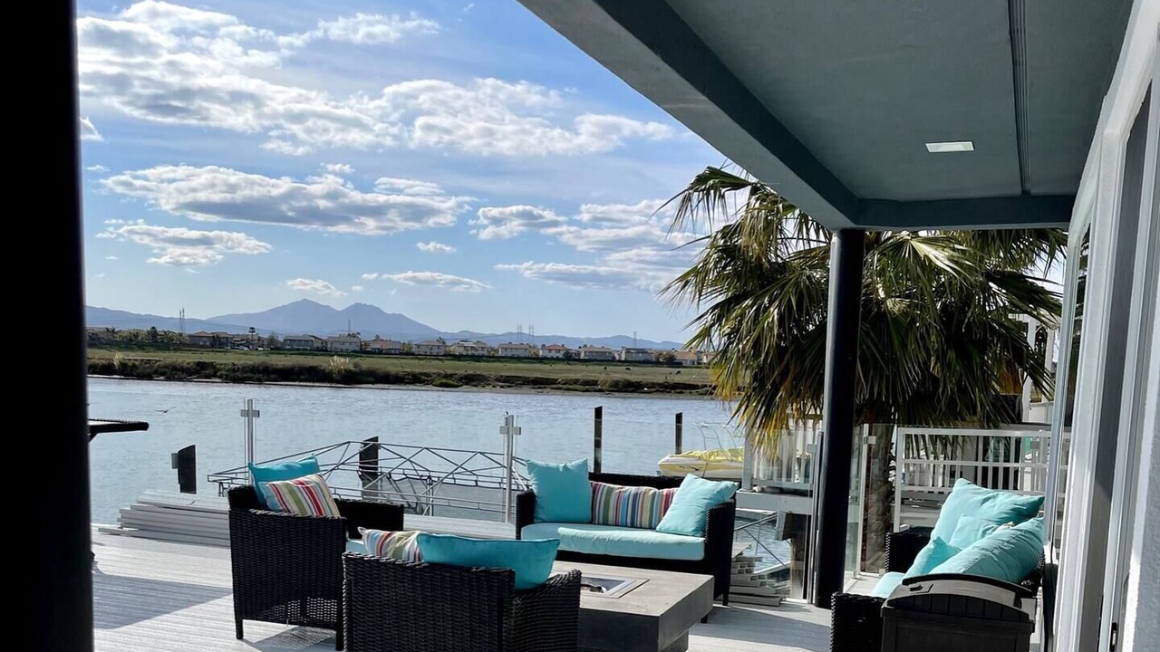 Photo of Patio Balcony in Discovery Bay