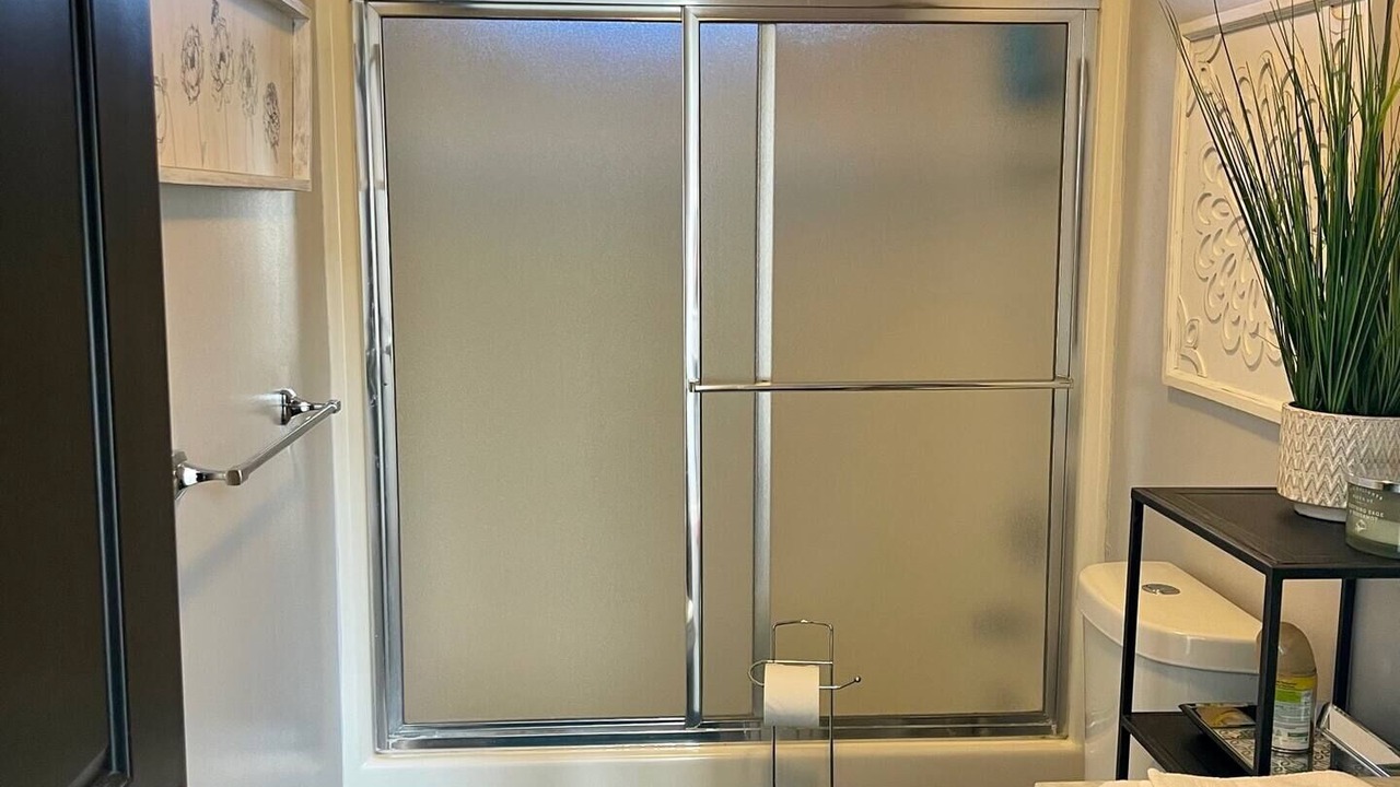 Photo of Bathroom in Discovery Bay