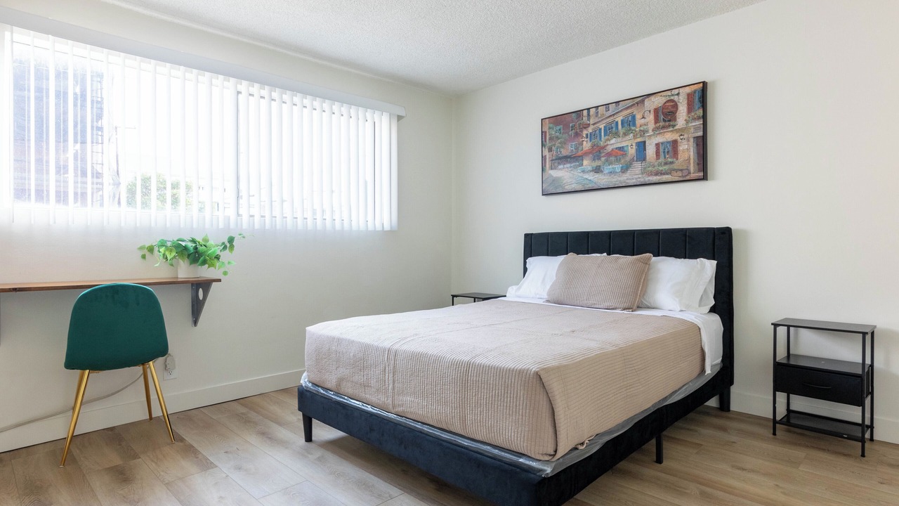 Photo of Bedroom in Beverly Hills