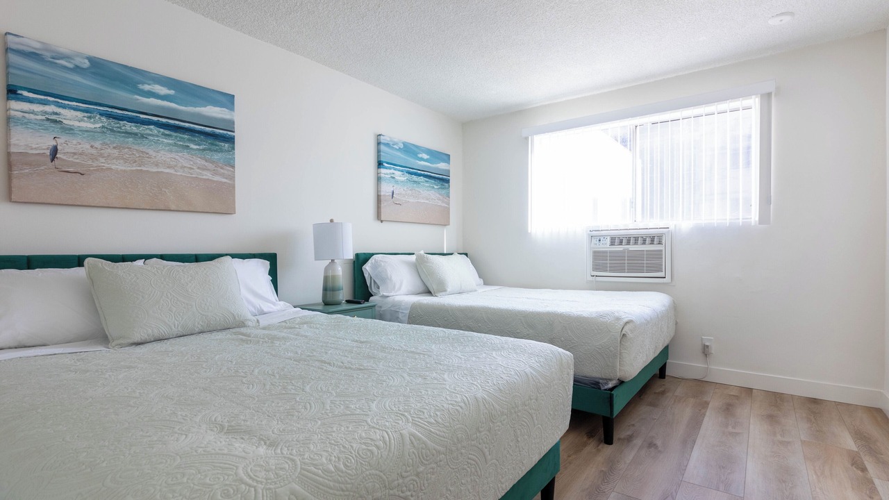 Photo of Bedroom in Beverly Hills