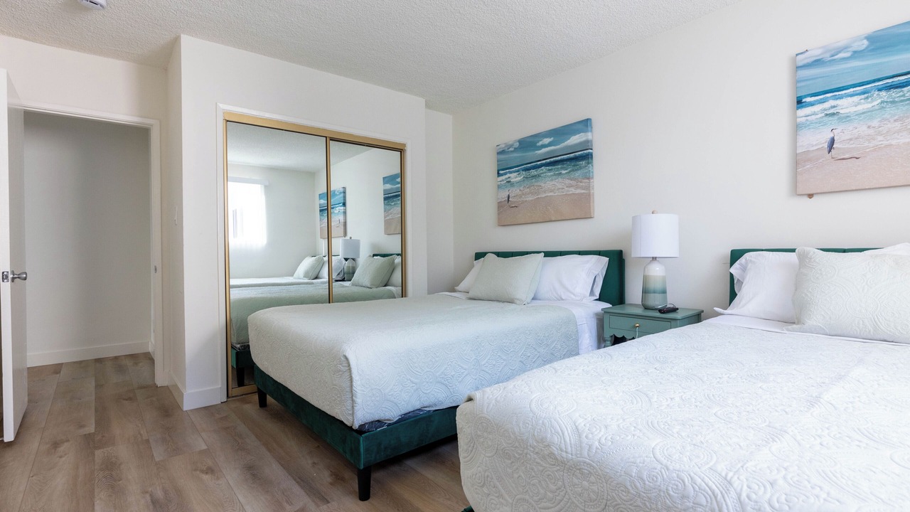 Photo of Bedroom in Beverly Hills