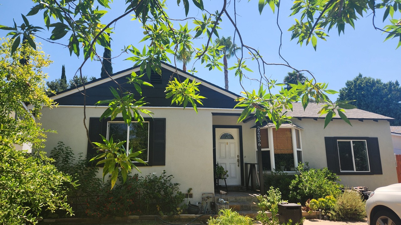 Photo of Outdoor in Woodland Hills