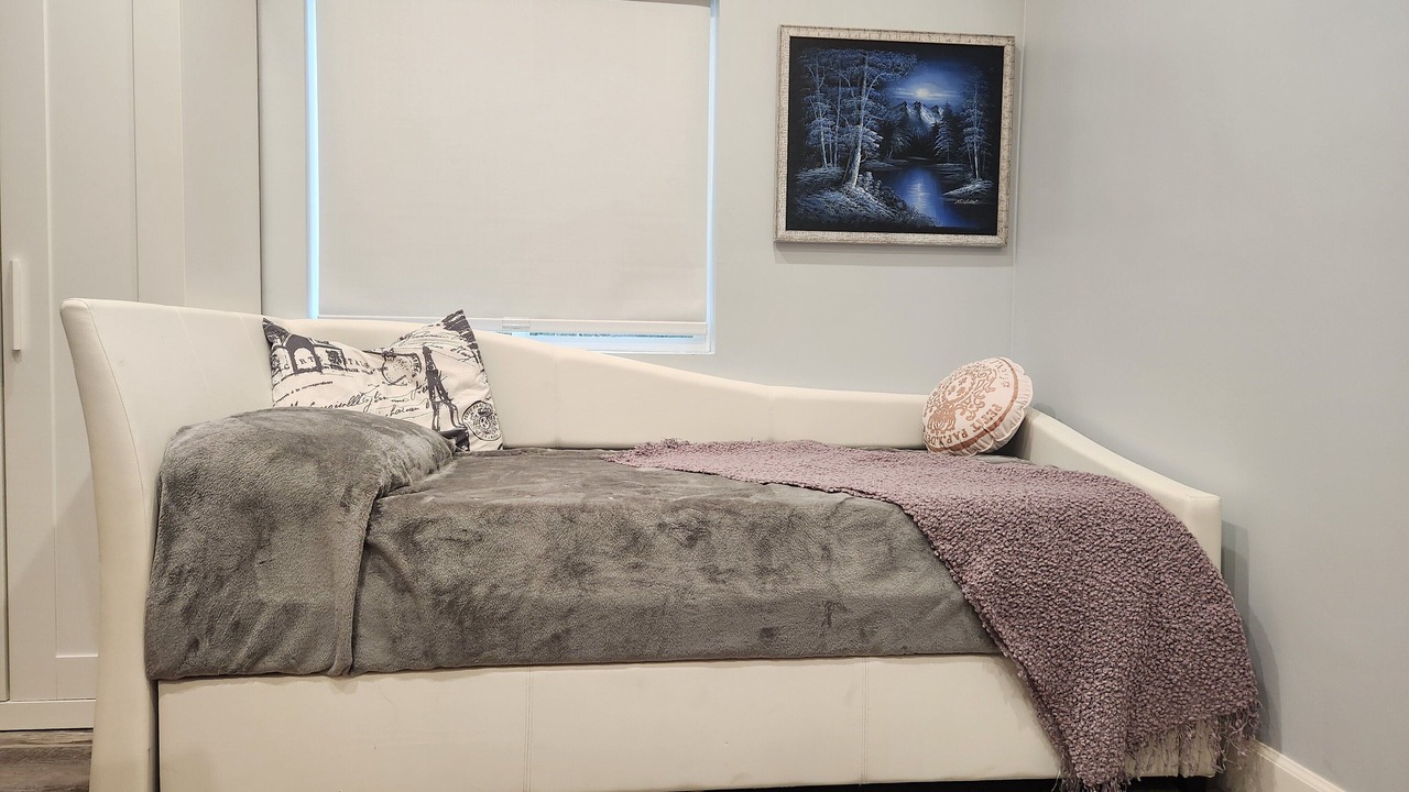 Photo of Bedroom in Woodland Hills