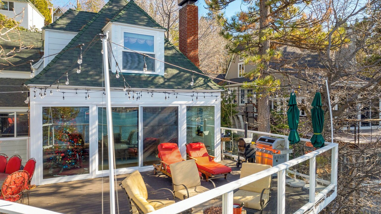 Photo of Patio Balcony in Cedar Glen