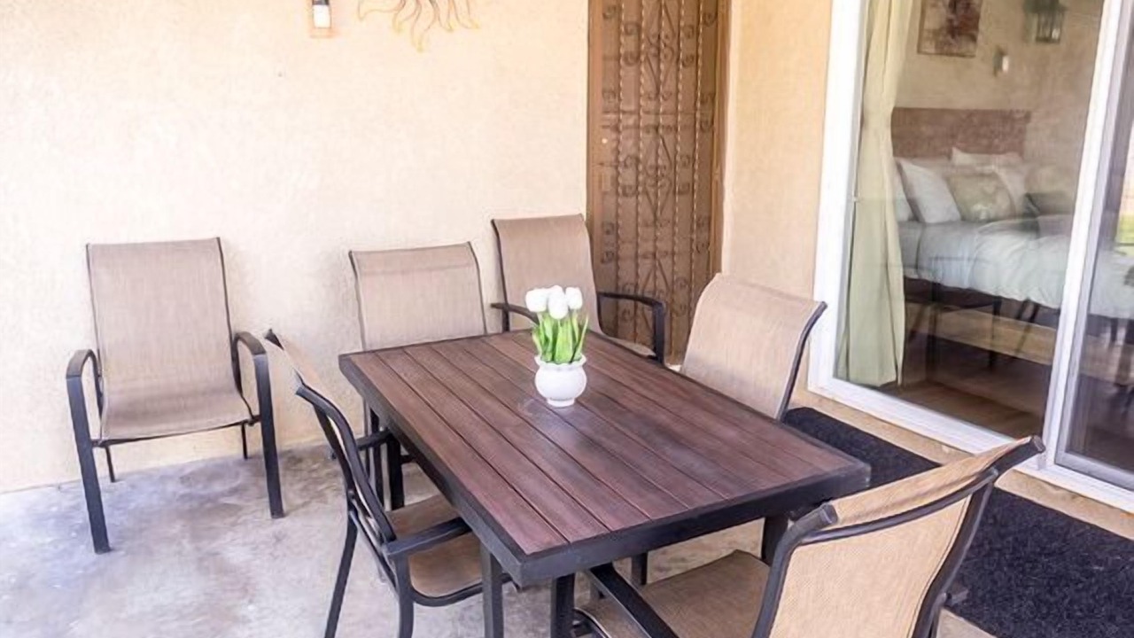 Photo of Outdoor in Montebello