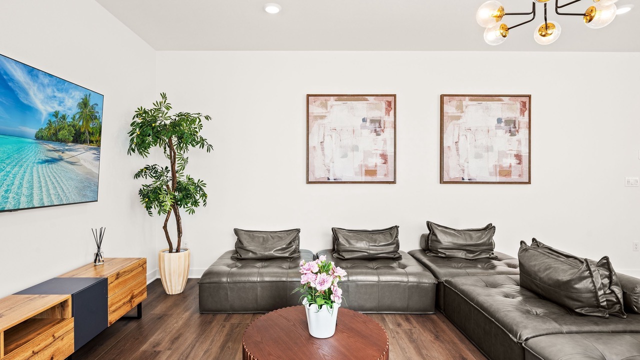 Photo of Livingroom in Patton