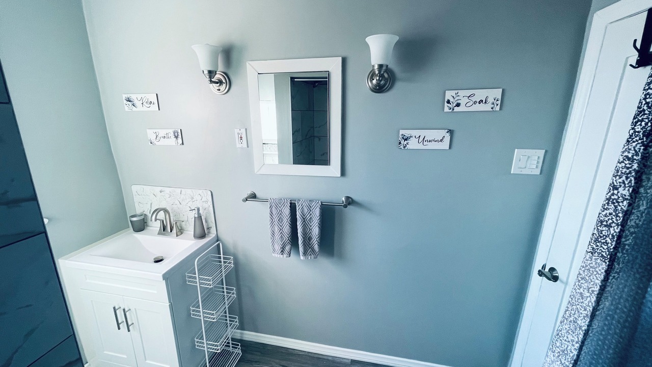 Photo of Bathroom in View Park-Windsor Hills