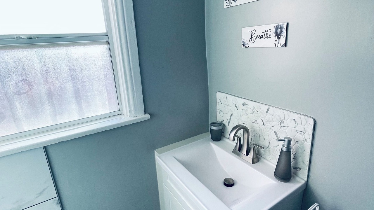 Photo of Bathroom in View Park-Windsor Hills