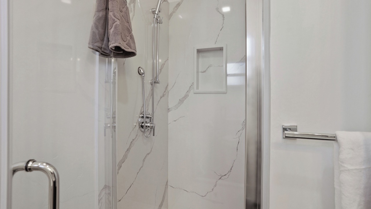 Photo of Bathroom in Woodland