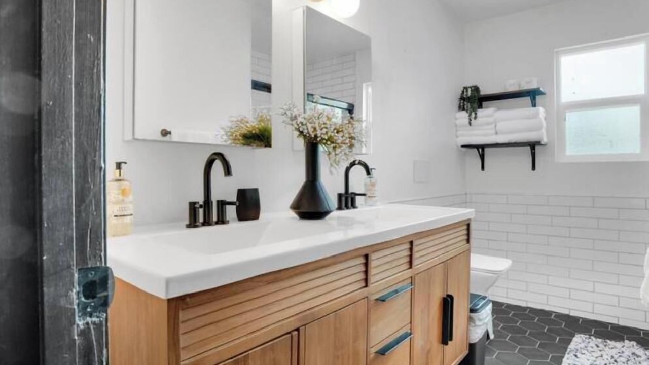 Photo of Bathroom in Pinole