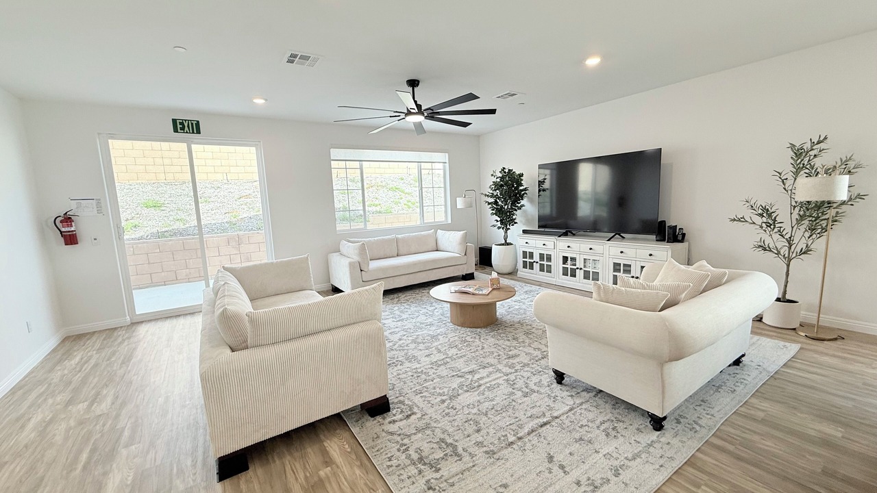Photo of Livingroom in Homeland
