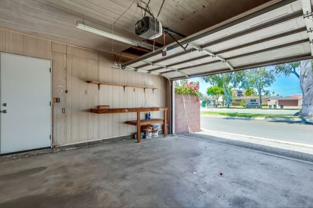 Photo of Patio Balcony in Madrona