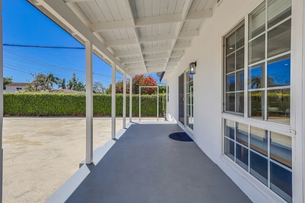 Photo of Patio Balcony in Madrona