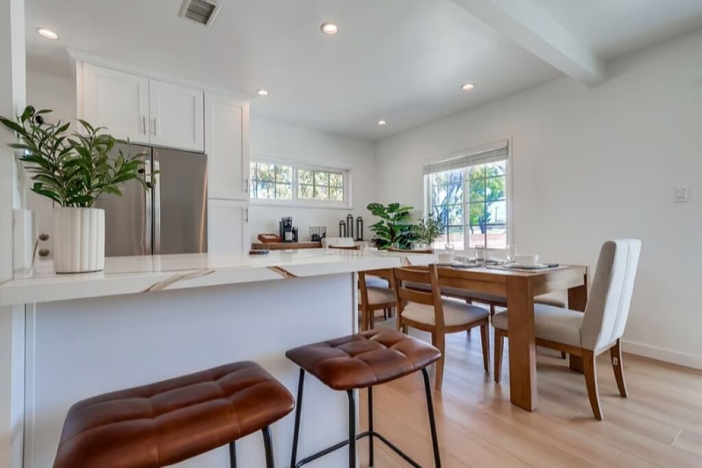 Photo of Others in Madrona