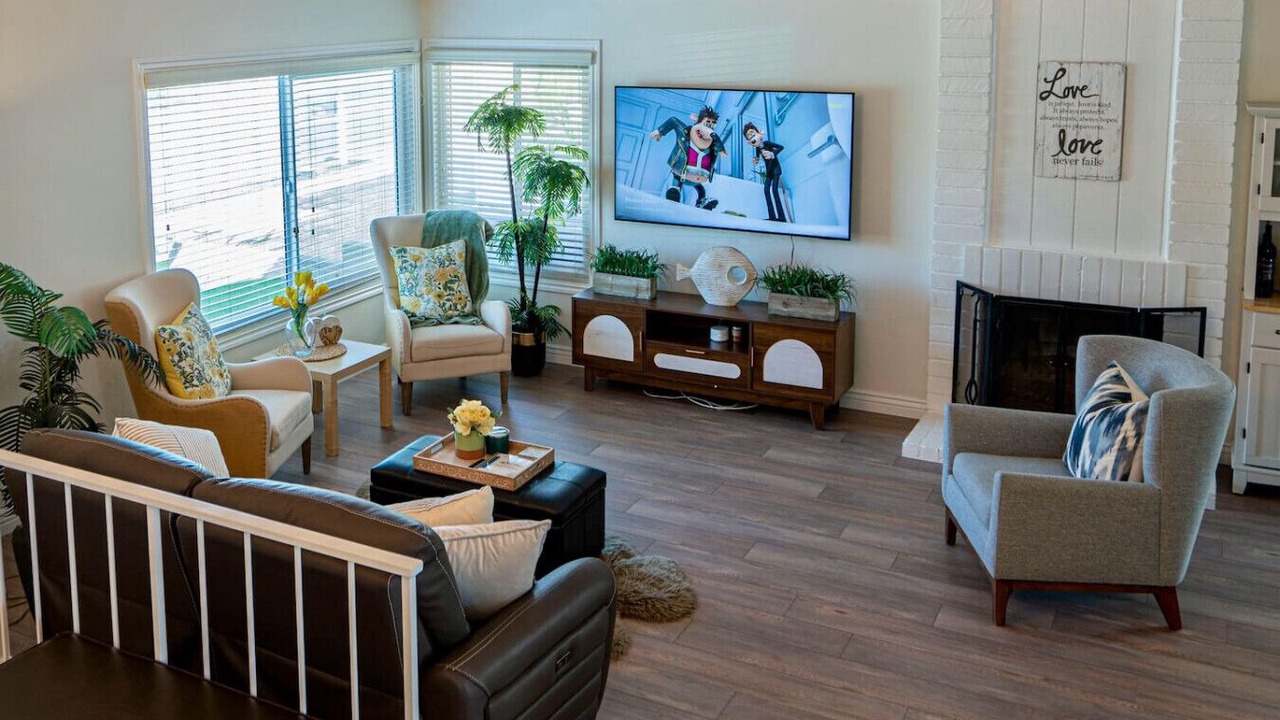 Photo of Livingroom in Rowland Heights